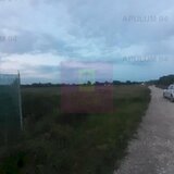 Teren aproape de Bucuresti langa padure
